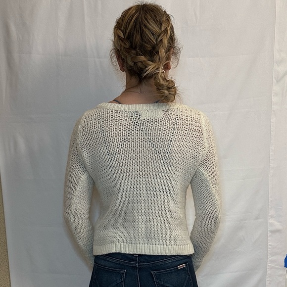 Abercrombie and Fitch Wool Blend Cropped Knit Sweater - Ivory/Cream - XS - Picture 3 of 12